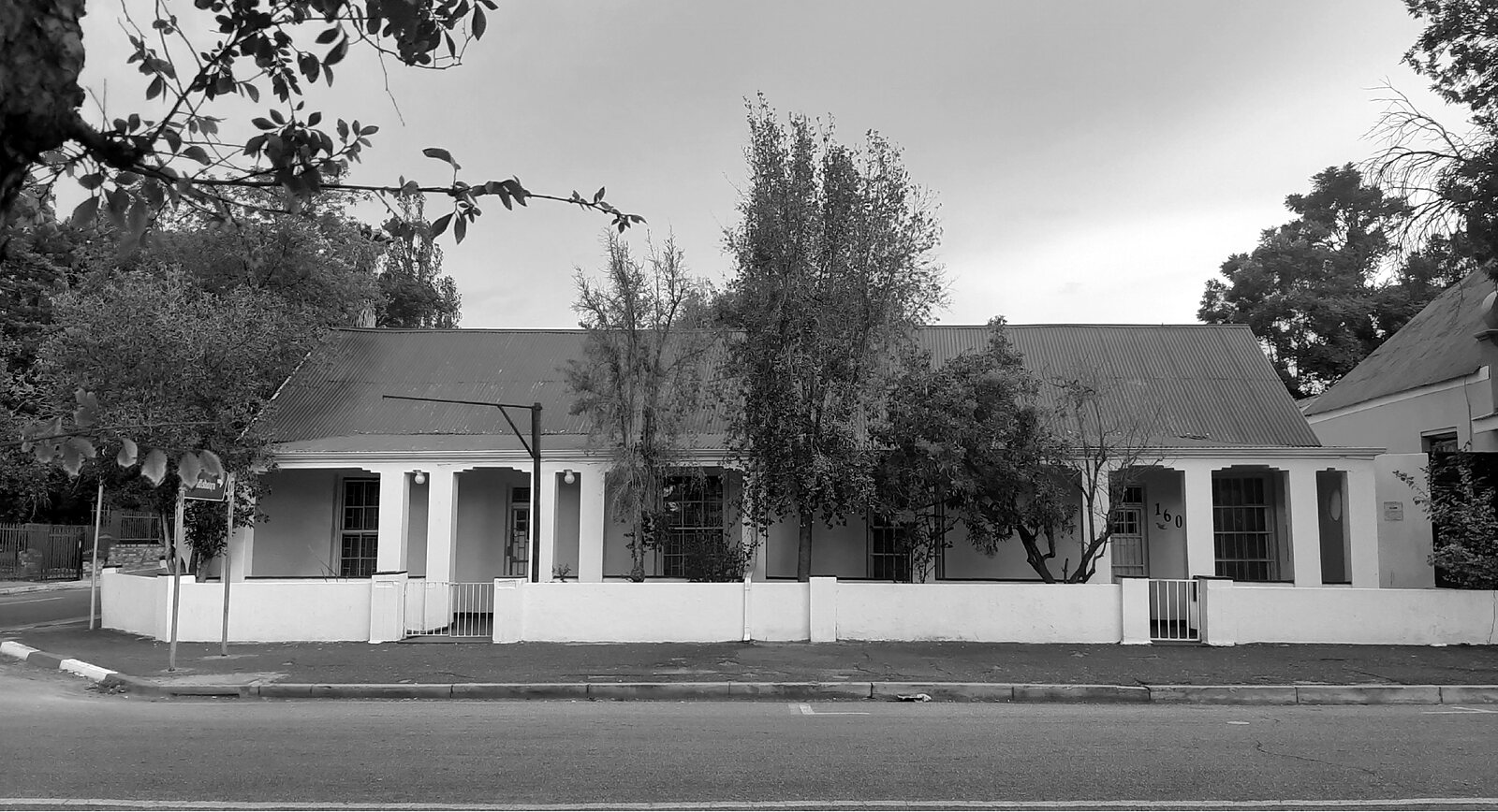The house on the corner, in simple Karoo style